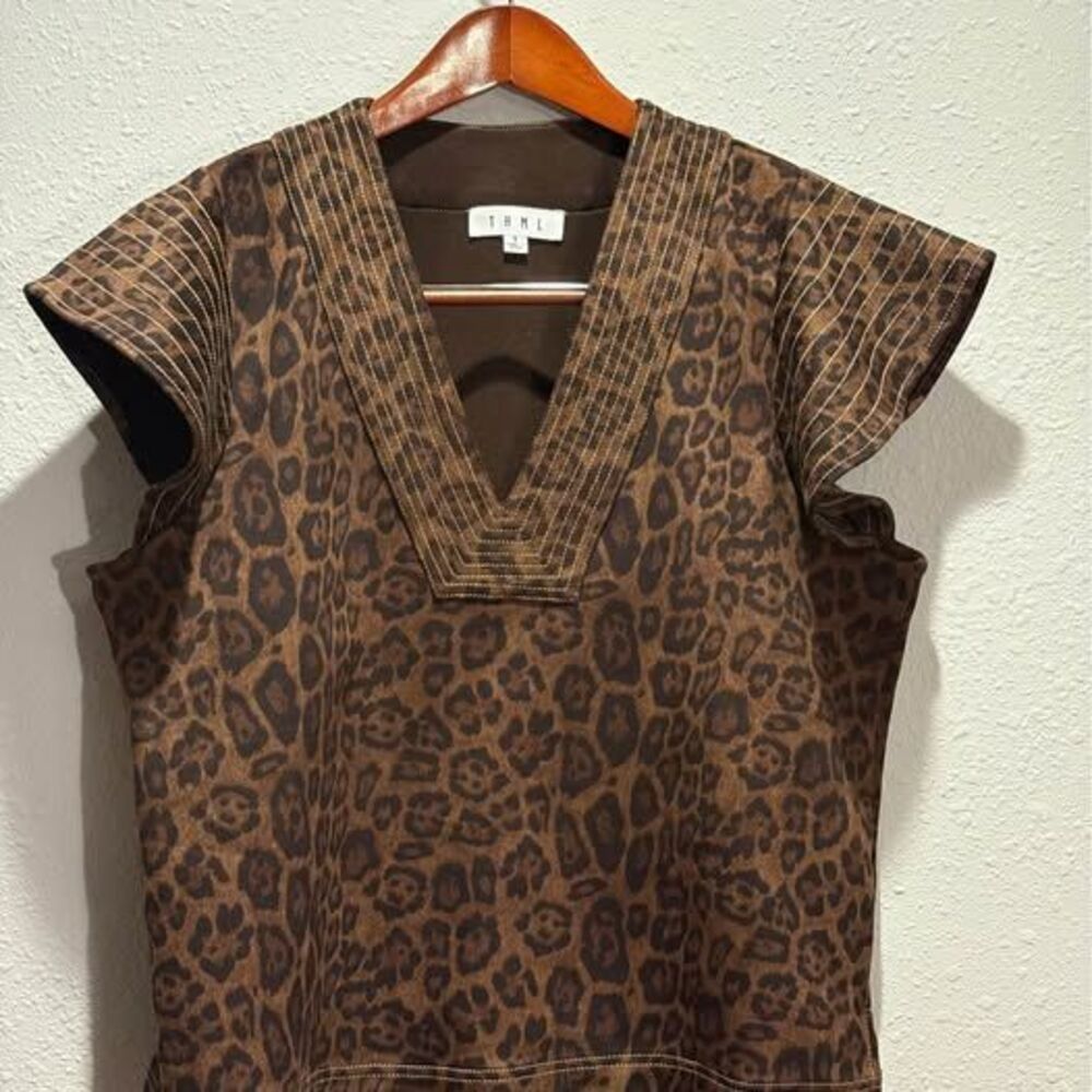 THML Mahale Animal Print V-Neck Flutter Sleeve Top Brown Small S